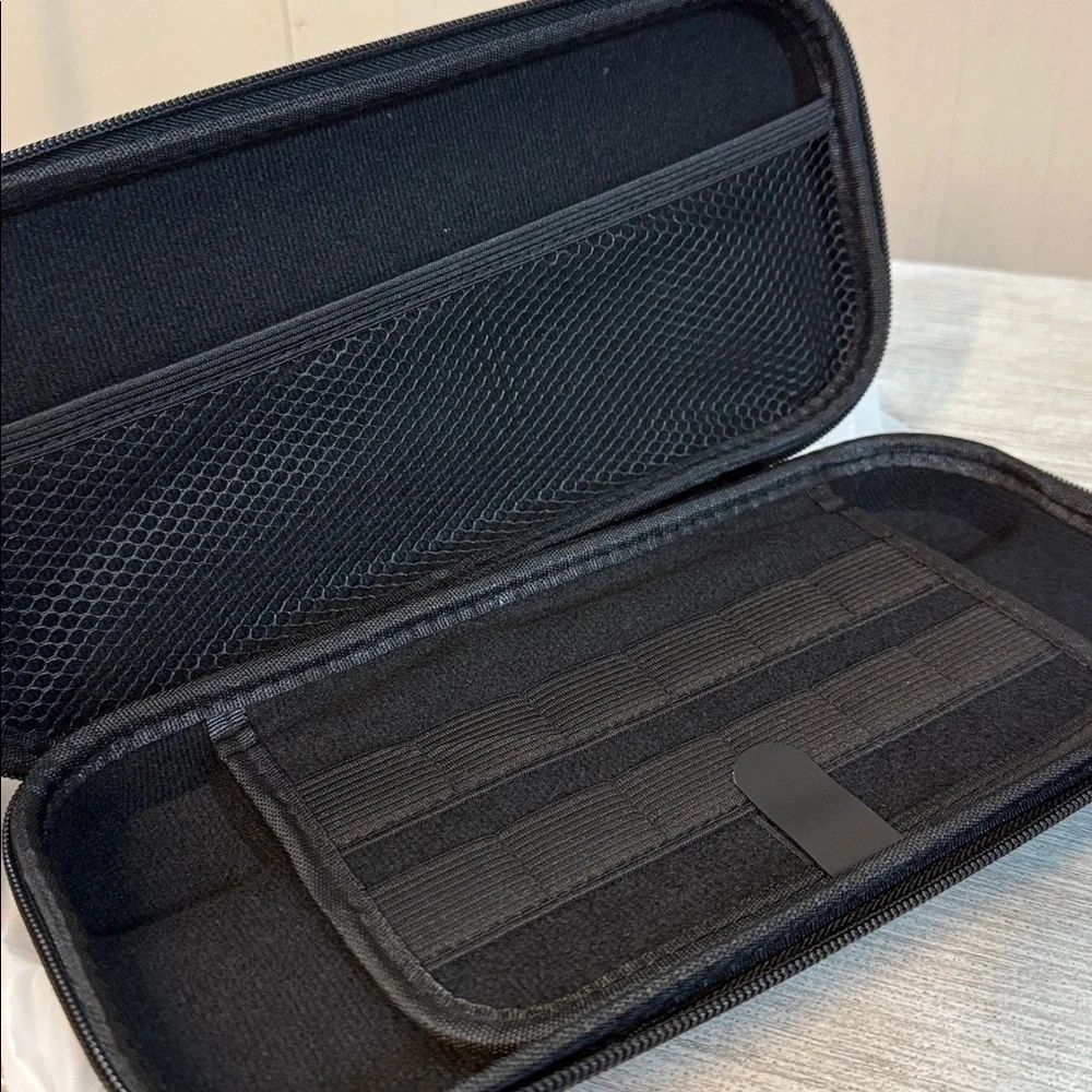 NWT HEYSTOP Switch2 Portable Protection Case